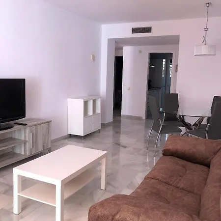 Lux Torrlemolinos
